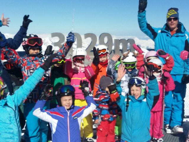 BSK takmičarska škola skijanja i trening za cicibane