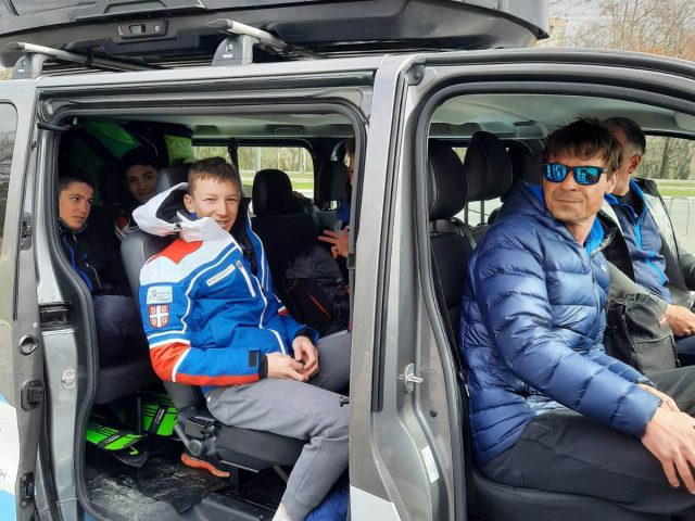 Reprezentativci Srbije kreću za Sloveniju