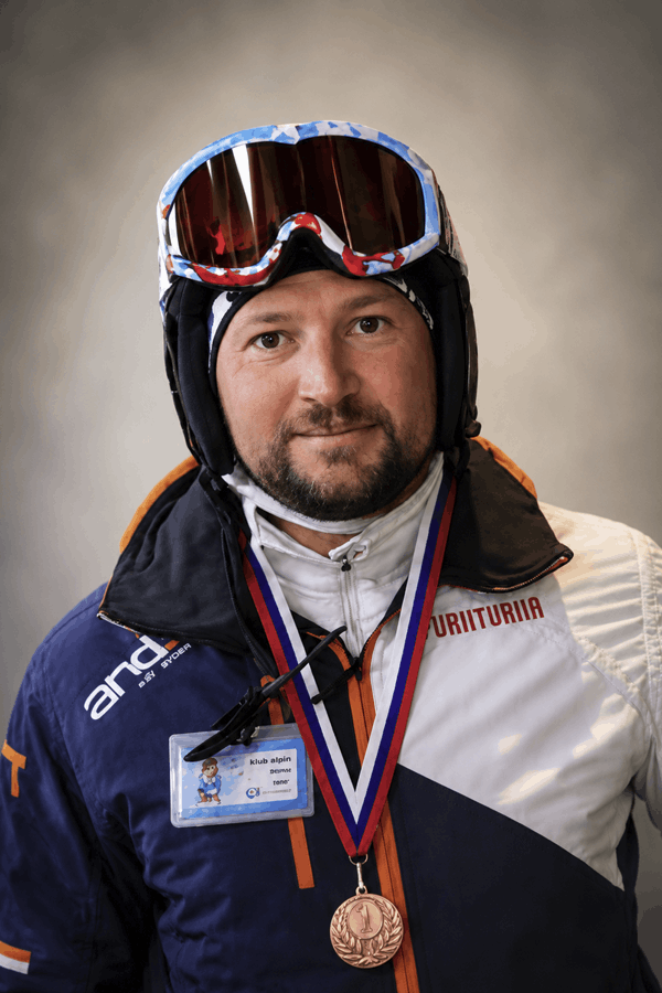 Damir Kapric  