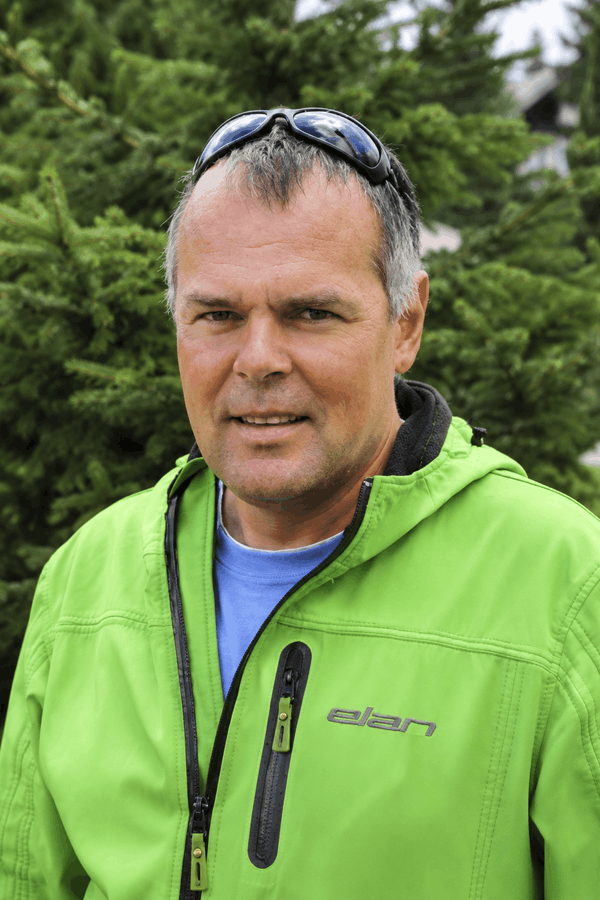 Niko Kalan   